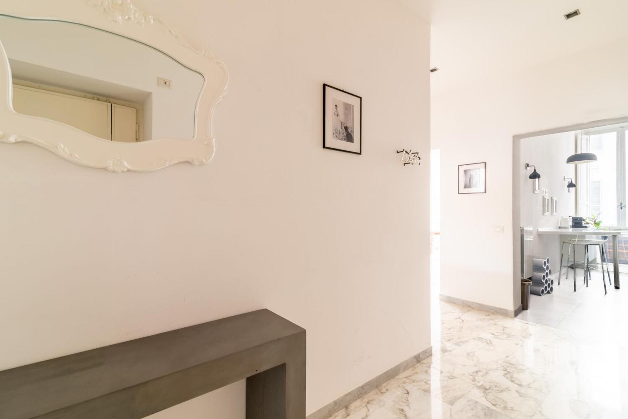Aureliana Luxury Apartment โรม ภายนอก รูปภาพ